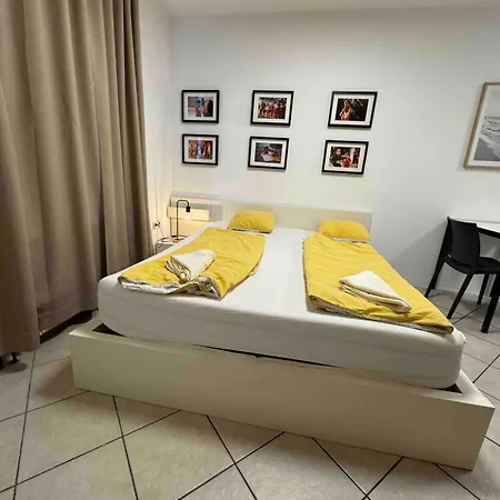 Appartement Cozy Flat Near Tivoli Park With Free Parking à Ljubljana Extérieur photo
