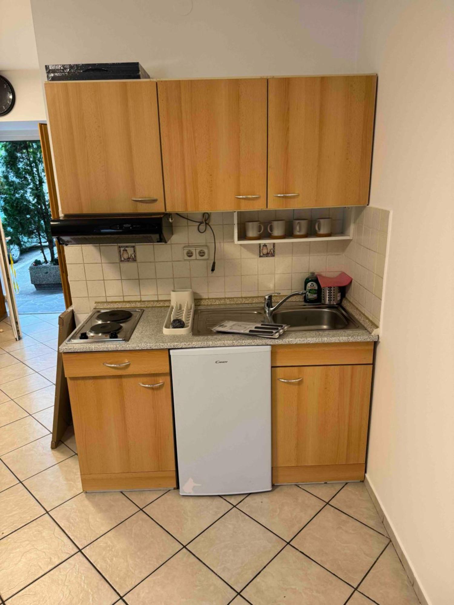 Cozy Flat Near Tivoli Park With Free Parking Appartement